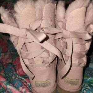 Pink Ugg boots sz 8